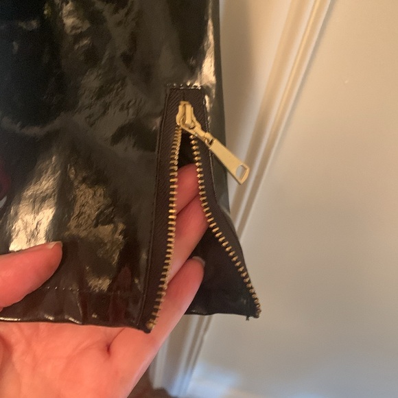 A.M.I. Black Patent pleather jacket - Picture 4 of 11